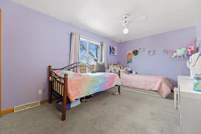 4031 S 89th St, Greenfield, WI 53228 - Photo 25