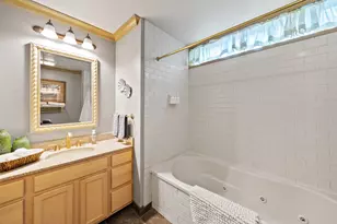 418 Beachfront Ct, Sheboygan, WI 53081 - Photo 19
