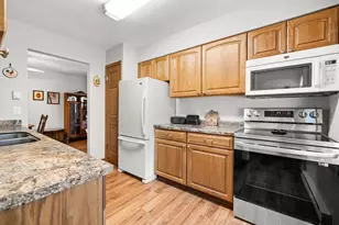 1816 Miller St, West Bend, WI 53095 - Photo 9