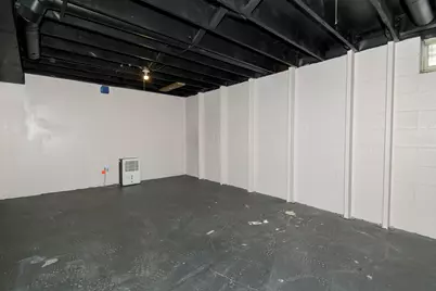 4818 S 19th St, Milwaukee, WI 53221 - Photo 25