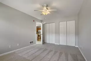 318 57th St, Kenosha, WI 53140 - Photo 7