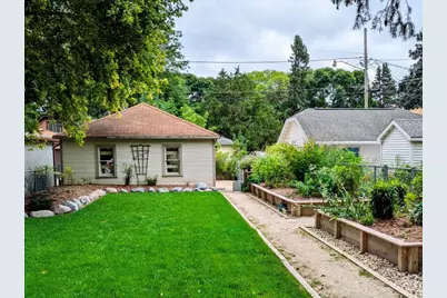 1218 N Hawley St, Milwaukee, WI 53208 - Photo 29