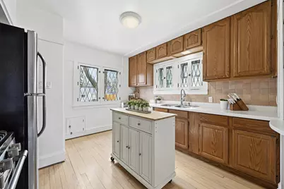 1218 N Hawley St, Milwaukee, WI 53208 - Photo 11