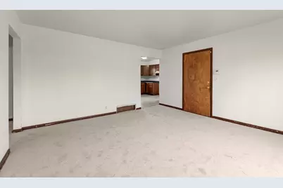 5066 N 84th St #5068, Milwaukee, WI 53225 - Photo 5