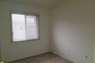 1203 N Sunnyslope Dr, Racine, WI 53406 - Photo 13