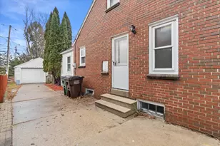 1301 E Norwich Ave, Saint Francis, WI 53235 - Photo 31