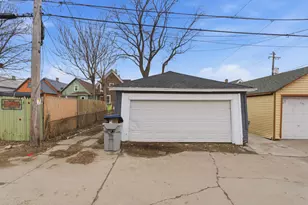 926 S 35th St, Milwaukee, WI 53215 - Photo 23