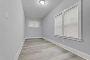 926 S 35th St, Milwaukee, WI 53215 - Photo 7