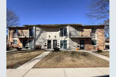 W168N11523  El Camino Dr, Germantown, WI 53022 - Photo 1