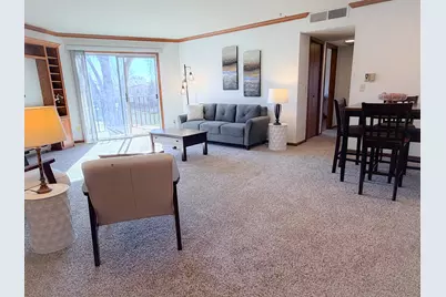 W168N11523  El Camino Dr, Germantown, WI 53022 - Photo 13