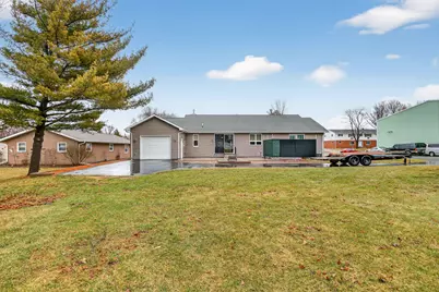 218  Kilbourn St, Horicon, WI 53032 - Photo 43