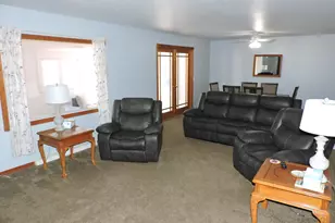 1227 S Main St, Fort Atkinson, WI 53538 - Photo 9