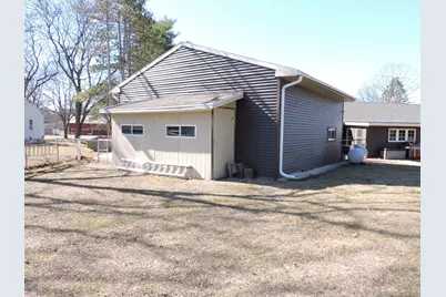 1227 S Main St, Fort Atkinson, WI 53538 - Photo 39