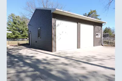 1227 S Main St, Fort Atkinson, WI 53538 - Photo 35