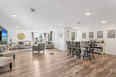 9205 S Chicago Rd, Oak Creek, WI 53154 - Photo 23