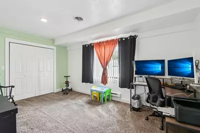 9205 S Chicago Rd, Oak Creek, WI 53154 - Photo 37