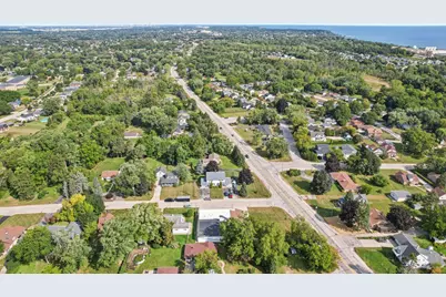 9205 S Chicago Rd, Oak Creek, WI 53154 - Photo 13