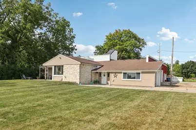 9205 S Chicago Rd, Oak Creek, WI 53154 - Photo 49