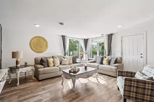 9205 S Chicago Rd, Oak Creek, WI 53154 - Photo 7