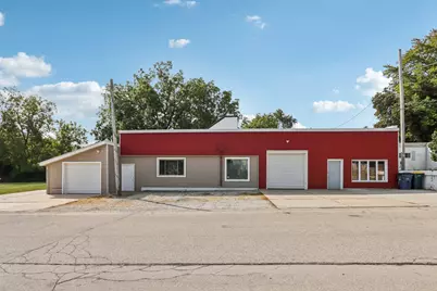 9205 S Chicago Rd, Oak Creek, WI 53154 - Photo 45