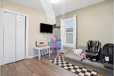 7704  40th Ave, Kenosha, WI 53142 - Photo 5