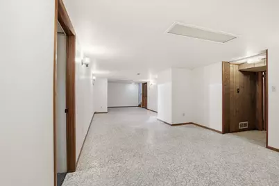 963  14th Ave, Grafton, WI 53024 - Photo 25