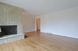 4565 Meadow View E, Brookfield, WI 53005 - Photo 3