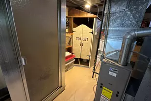 2349 S 77th St, West Allis, WI 53219 - Photo 17