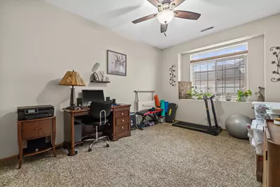 4301  Taylor Hbr #1, Racine, WI 53403 - Photo 33