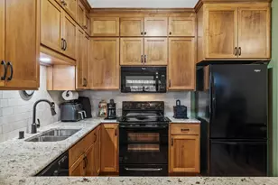 4301 Taylor Hbr, Racine, WI 53403 - Photo 25