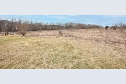 8750 W Fairy Chasm Dr, Milwaukee, WI 53224 - Photo 37