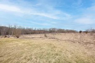 8750 W Fairy Chasm Dr, Milwaukee, WI 53224 - Photo 37