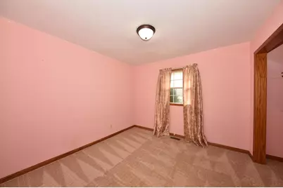 8750 W Fairy Chasm Dr, Milwaukee, WI 53224 - Photo 27