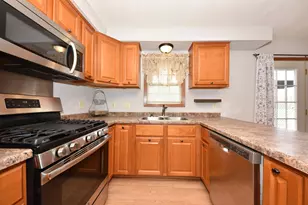 8750 W Fairy Chasm Dr, Milwaukee, WI 53224 - Photo 15