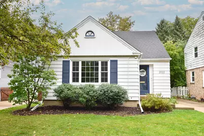 2022 N 81st St, Wauwatosa, WI 53213 - Photo 33