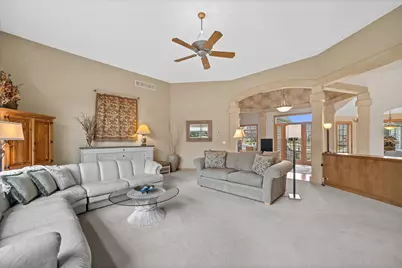 519 N Ponderosa Dr, Hartland, WI 53029 - Photo 9