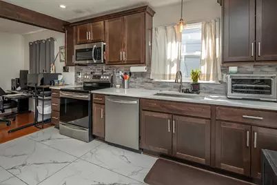 5151 N 83rd St, Milwaukee, WI 53218 - Photo 11