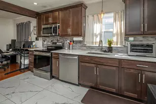 5151 N 83rd St, Milwaukee, WI 53218 - Photo 11