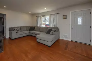 5151 N 83rd St, Milwaukee, WI 53218 - Photo 5