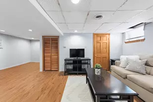 828 E Silver Spring Dr, Whitefish Bay, WI 53217 - Photo 43