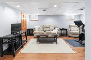 828 E Silver Spring Dr, Whitefish Bay, WI 53217 - Photo 45