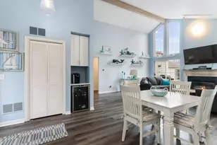 1737 Cottage Dr, Geneva, WI 53147 - Photo 9