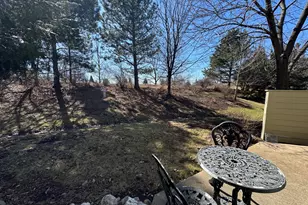 N21W24305 Cumberland Dr, Pewaukee, WI 53072 - Photo 7