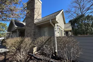 N21W24305 Cumberland Dr, Pewaukee, WI 53072 - Photo 3