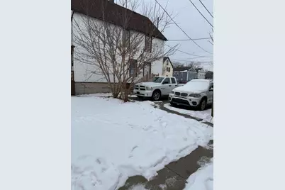 2523 W Garfield Ave #2525, Milwaukee, WI 53205 - Photo 3