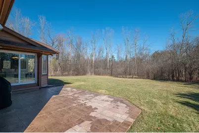 10510  Stratford Pl, Mequon, WI 53092 - Photo 33