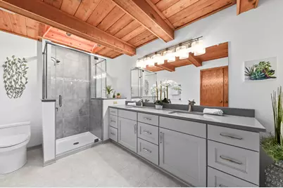 10510  Stratford Pl, Mequon, WI 53092 - Photo 23