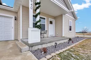 940 Quail Run, Lomira, WI 53048 - Photo 7