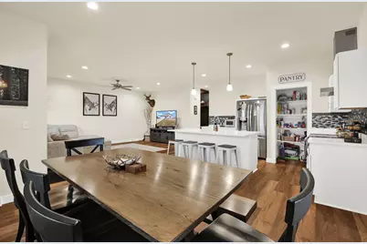 940  Quail Run, Lomira, WI 53048 - Photo 3