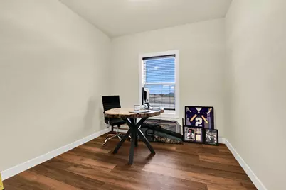 940  Quail Run, Lomira, WI 53048 - Photo 15